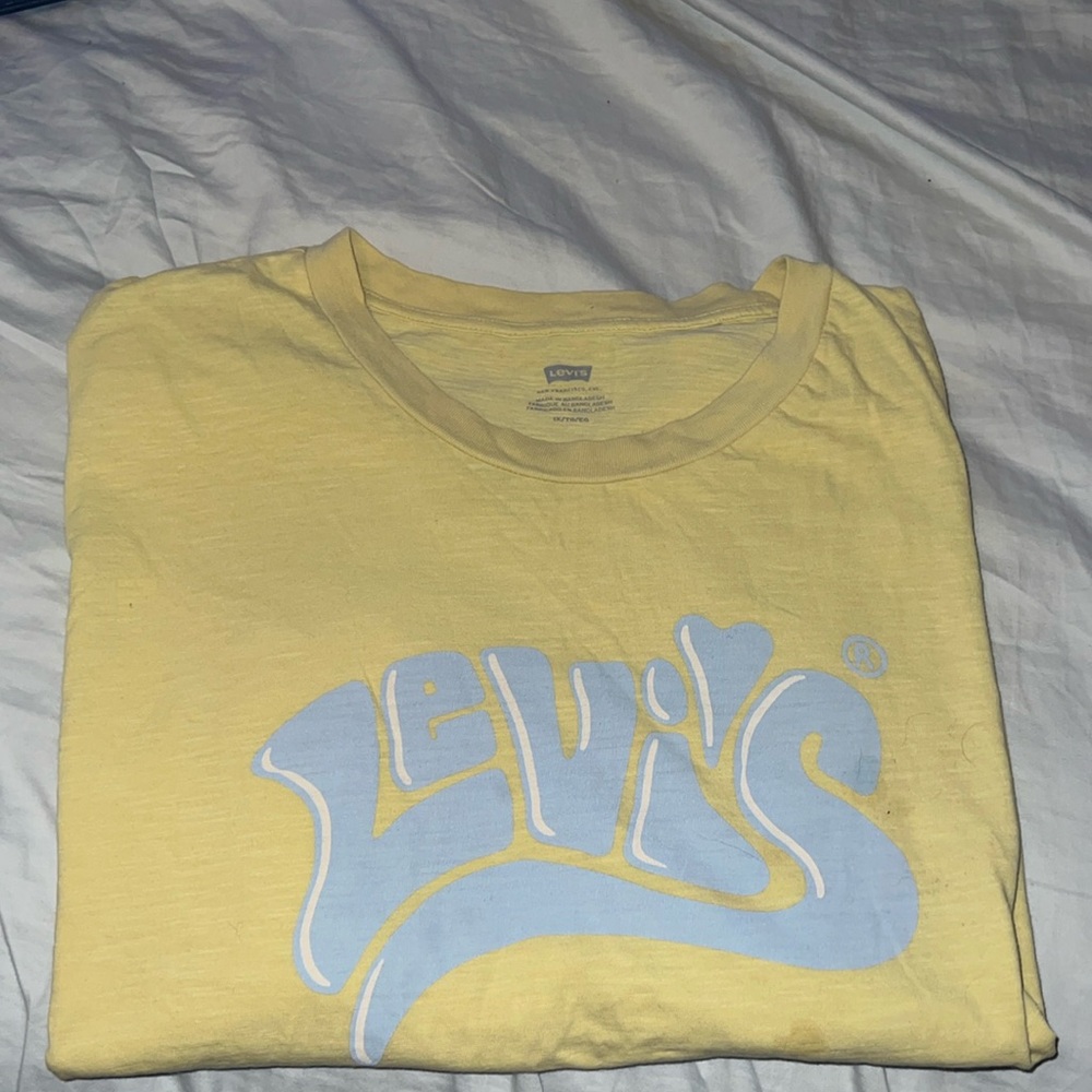 Levi t shirt yellow